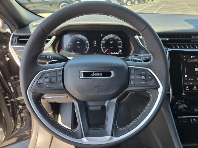 New 2026 Jeep Grand Cherokee L Laredo 4x2  in ,  14