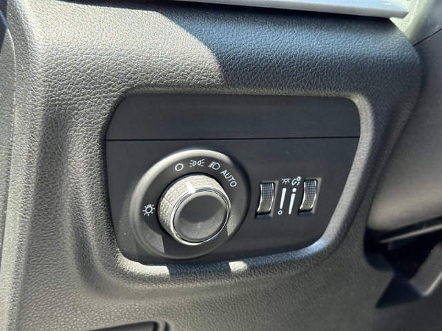 New 2026 Jeep Grand Cherokee L Laredo Altitude 4x2  in ,  19