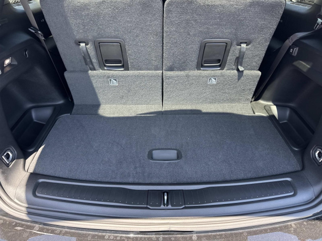 New 2026 Jeep Grand Cherokee L Laredo Altitude 4x2  in ,  28