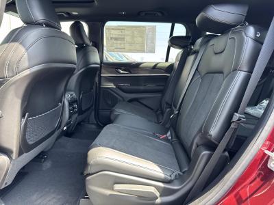 New 2026 Jeep Grand Cherokee L Laredo Altitude 4x2  in ,  25