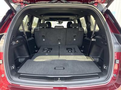 New 2026 Jeep Grand Cherokee L Laredo Altitude 4x2  in ,  27