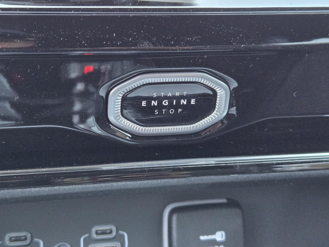 New 2026 Jeep Grand Cherokee L Laredo Altitude 4x4  in ,  11