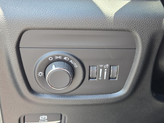 New 2026 Jeep Grand Cherokee L Laredo Altitude 4x4  in ,  18