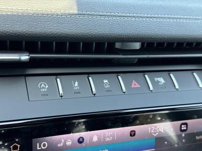 New 2026 Jeep Grand Cherokee L Laredo Altitude 4x4  in ,  18