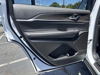 New 2026 Jeep Grand Cherokee L Laredo Altitude 4x4  in ,  25