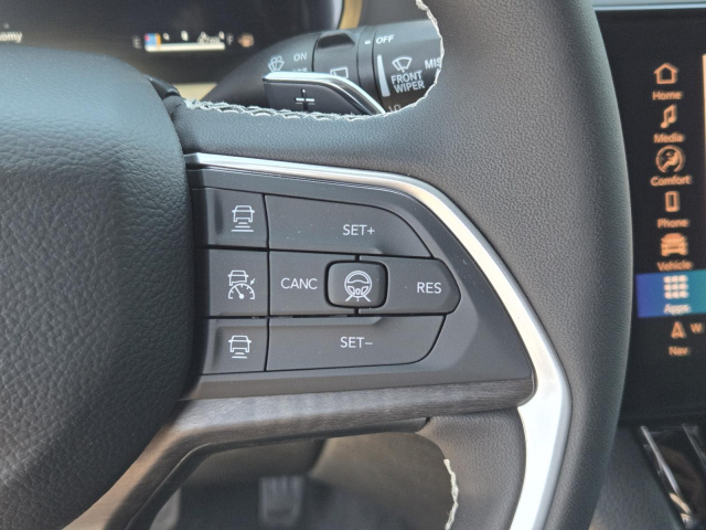 New 2026 Jeep Grand Cherokee L Laredo Altitude 4x4  in ,  17