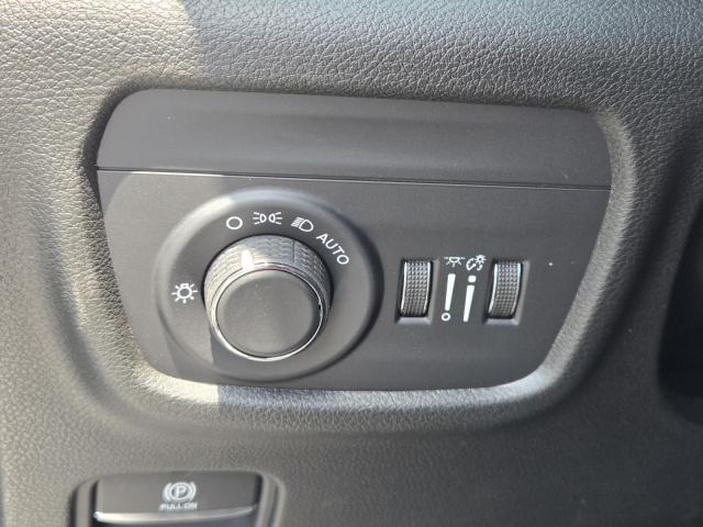New 2026 Jeep Grand Cherokee L Laredo Altitude 4x4  in ,  18
