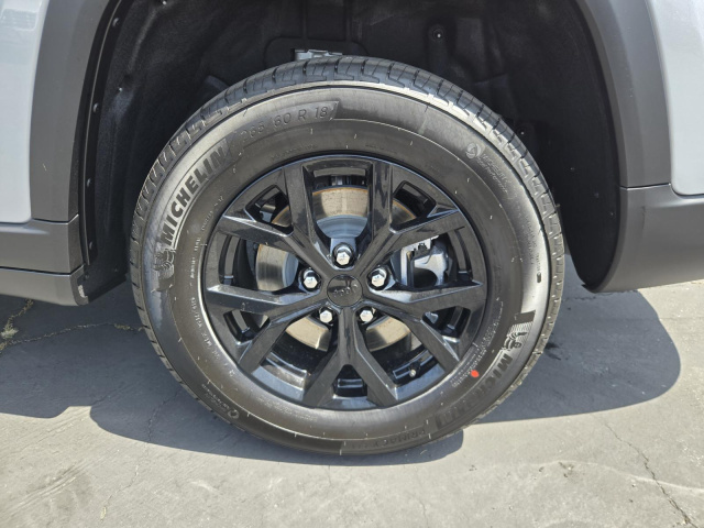 New 2026 Jeep Grand Cherokee L Laredo Altitude 4x4  in ,  36
