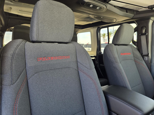 New 2026 Jeep Wrangler Rubicon 4 Door 4x4  in ,  33