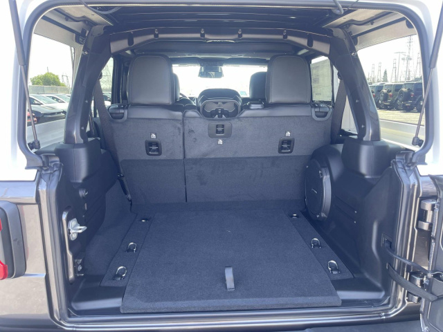 New 2026 Jeep Wrangler Rubicon X  in ,  8
