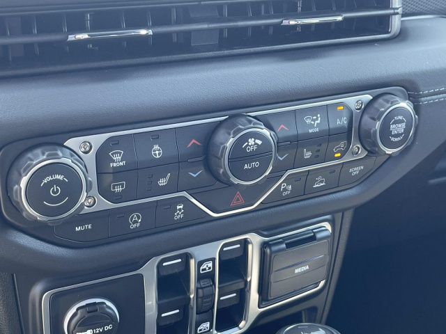 New 2026 Jeep Wrangler Rubicon X  in ,  26