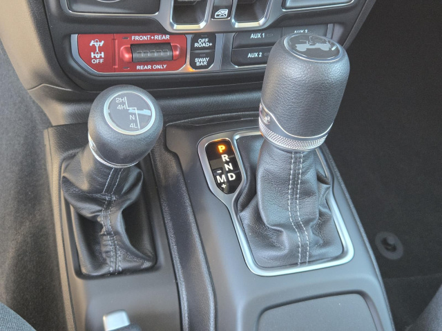 New 2026 Jeep Wrangler Rubicon 4 Door 4x4  in ,  14