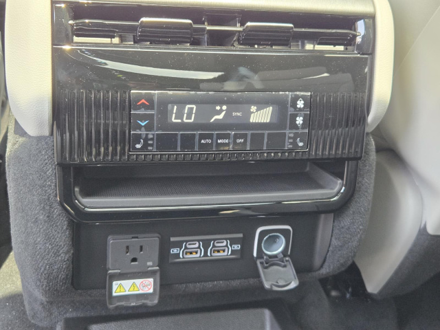 New 2026 Jeep Grand Wagoneer L Limited Altitude 4x4  in ,  28