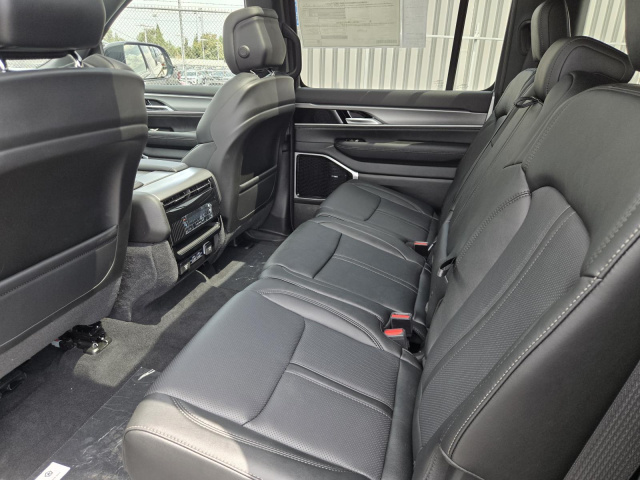 New 2026 Jeep Grand Wagoneer L Limited Altitude 4x4  in ,  27