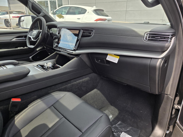 New 2026 Jeep Grand Wagoneer L Limited Altitude 4x4  in ,  33