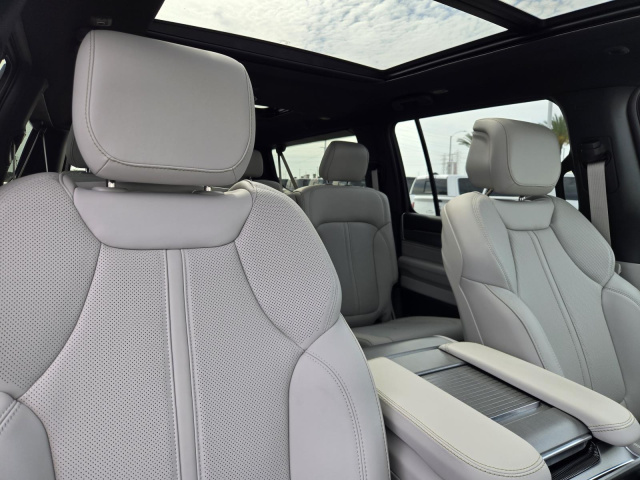 New 2026 Jeep Grand Wagoneer L Limited Altitude 4x4  in ,  34