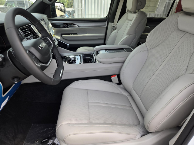 New 2026 Jeep Grand Wagoneer 4x2  in ,  23