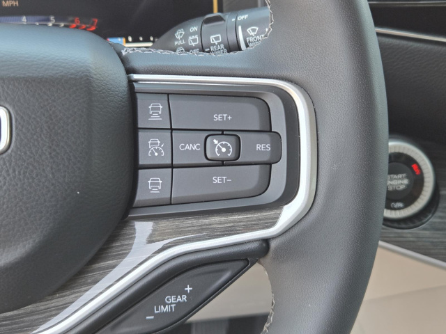 Used 2022 Jeep Wagoneer Series II 4x2  in ,  17