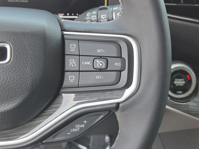 Used 2022 Jeep Wagoneer Series II 4x4  in ,  16