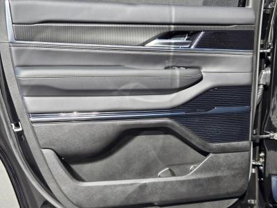 New 2026 Jeep Grand Wagoneer Summit Obsidian 4x4  in ,  25