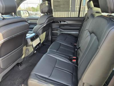 New 2026 Jeep Grand Wagoneer Summit Obsidian 4x4  in ,  26