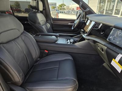 New 2026 Jeep Grand Wagoneer Summit Obsidian 4x4  in ,  33