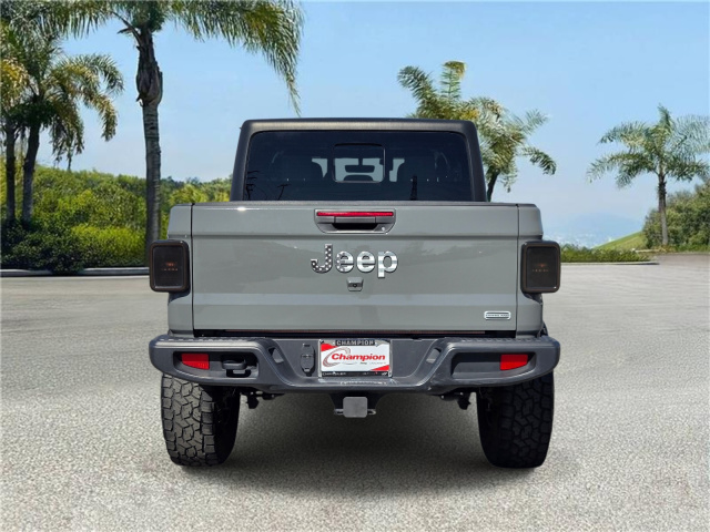 Used 2022 Jeep Gladiator Overland 4x4  in ,  4