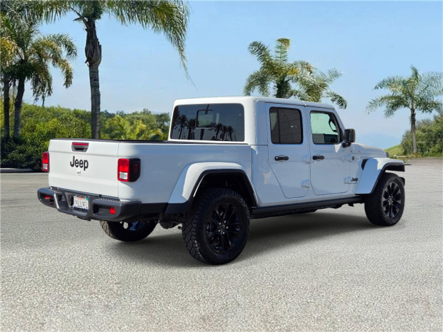 Used 2025 Jeep Gladiator Nighthawk 4x4 *Ltd Avail*  in ,  3
