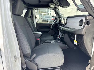 New 2026 Jeep Gladiator Sport S 4x4  in ,  32