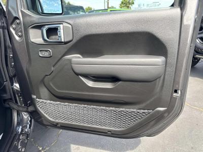 New 2026 Jeep Gladiator Sport S 4x4  in ,  30