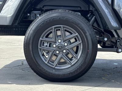 New 2026 Jeep Gladiator Sport S 4x4  in ,  34