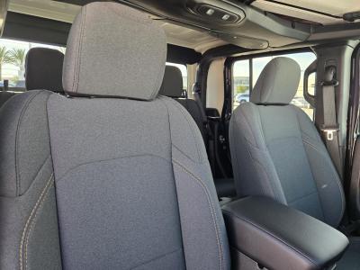 New 2026 Jeep Gladiator Willys 4x4  in ,  33