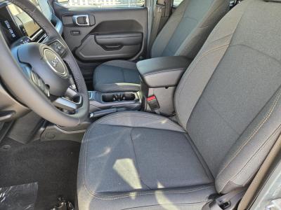 New 2026 Jeep Gladiator Sport S 4x4  in ,  23