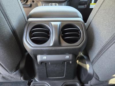 New 2026 Jeep Gladiator Sport S 4x4  in ,  28