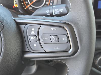 New 2026 Jeep Gladiator Sport S 4x4  in ,  18