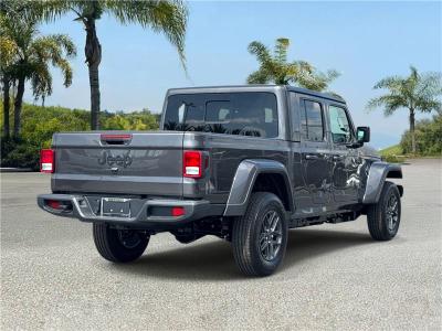New 2026 Jeep Gladiator Sport S 4x4  in ,  3