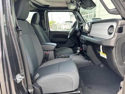 New 2026 Jeep Gladiator Sport S 4x4  in ,  31