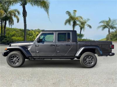 New 2026 Jeep Gladiator Sport S 4x4  in ,  1