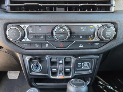 New 2026 Jeep Gladiator Sport S 4x4  in ,  13
