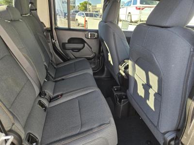 New 2026 Jeep Gladiator Sport S 4x4  in ,  29