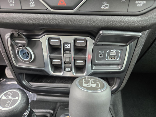 New 2026 Jeep Gladiator 85th Anniversary Edition 4x4  in ,  13