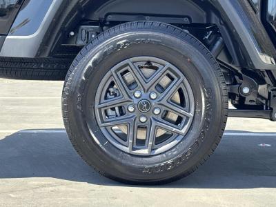 New 2026 Jeep Gladiator Sport S 4x4  in ,  34