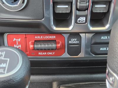 New 2026 Jeep Gladiator Mojave 4x4  in ,  14