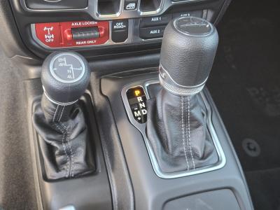 New 2026 Jeep Gladiator Mojave 4x4  in ,  15