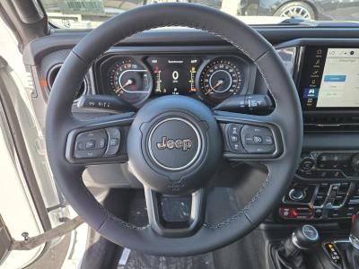 New 2026 Jeep Gladiator Mojave 4x4  in ,  17