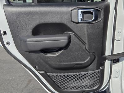 New 2026 Jeep Gladiator Mojave 4x4  in ,  26