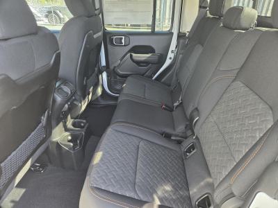 New 2026 Jeep Gladiator Mojave 4x4  in ,  27
