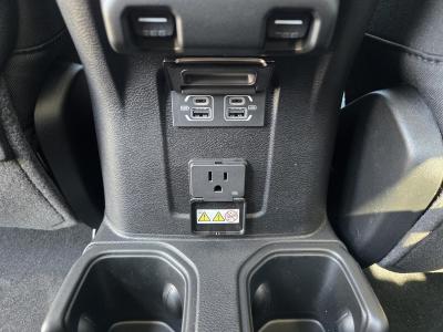 New 2026 Jeep Gladiator Mojave 4x4  in ,  28