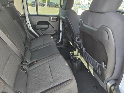 New 2026 Jeep Gladiator Mojave 4x4  in ,  31