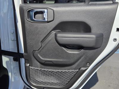 New 2026 Jeep Gladiator Mojave 4x4  in ,  32